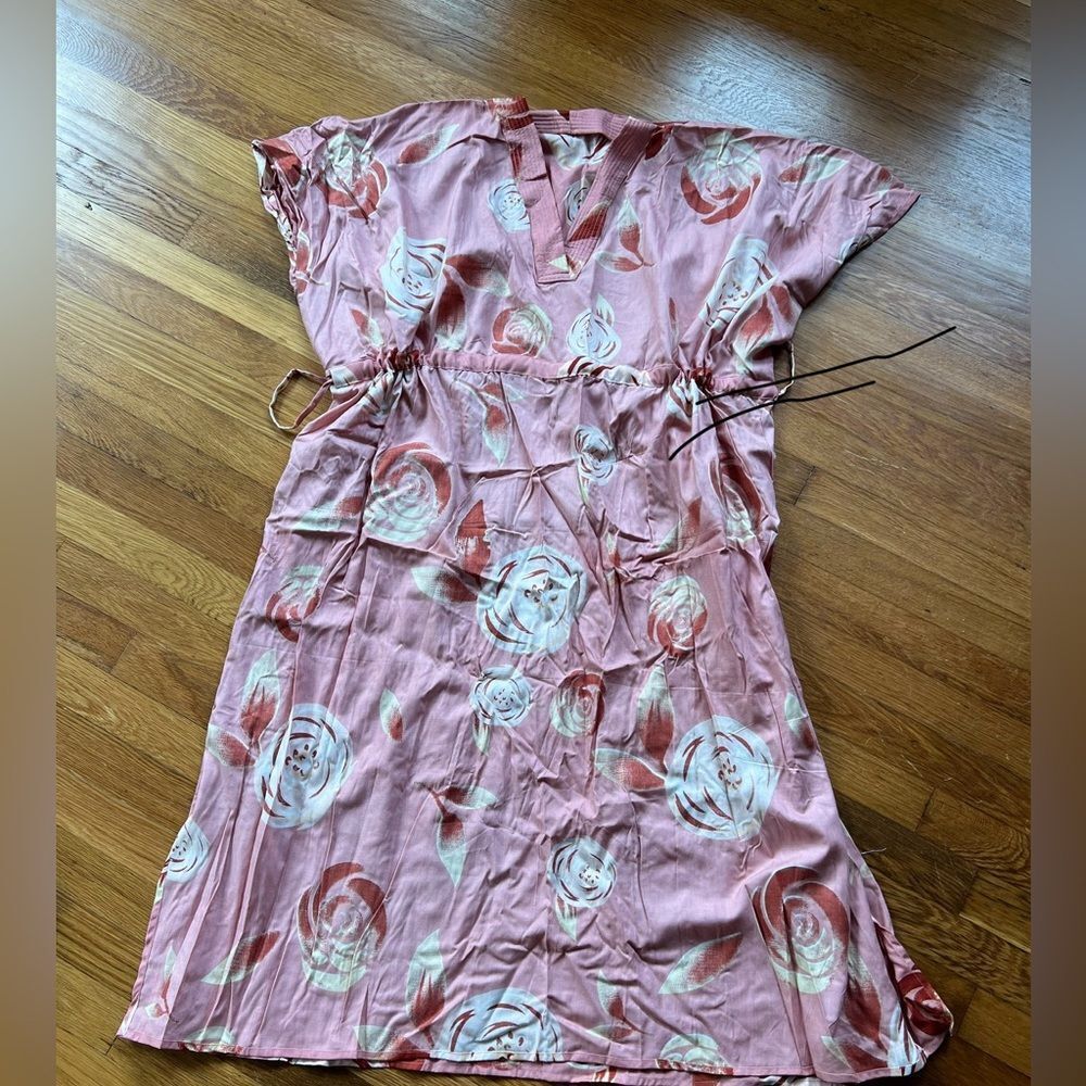 V-neck Kaftan with drawstring waist